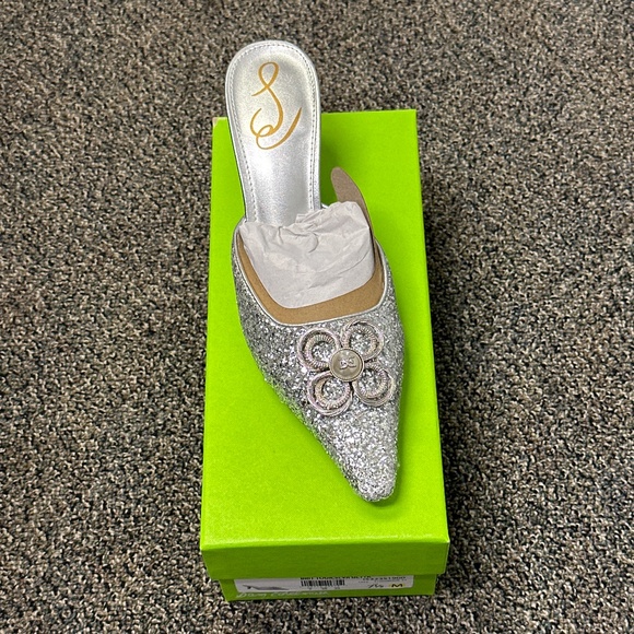 NWT Sam Edelman Brit Luster Silver Glitter Sz 7.5 - Picture 1 of 4